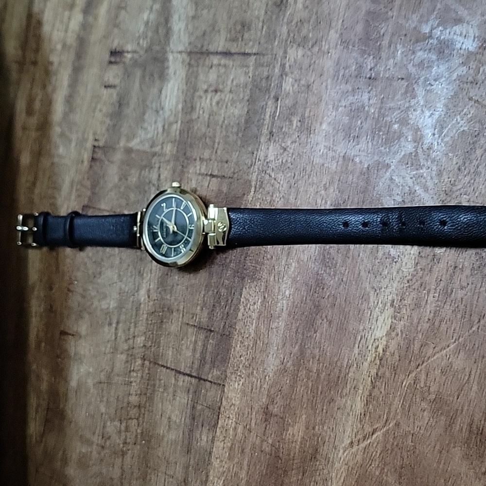 Armitron watch and bracelet set - Picture 3 of 5